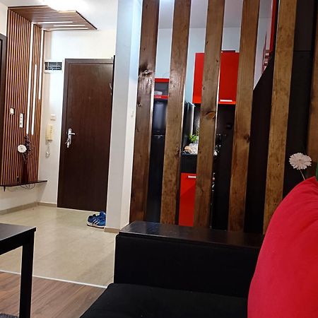 Alex Deluxe Apartments ซันนีบีช ภายนอก รูปภาพ