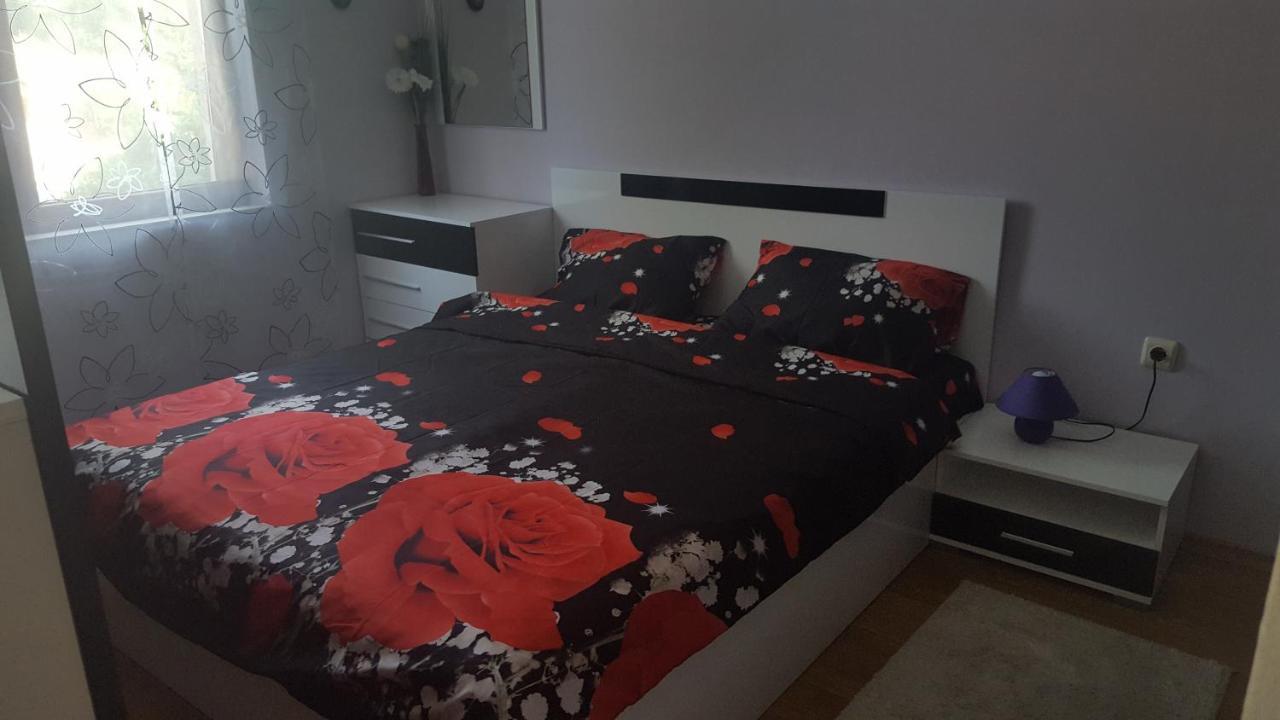 Alex Deluxe Apartments ซันนีบีช ภายนอก รูปภาพ